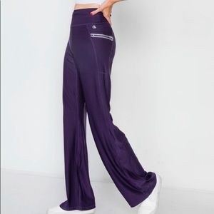 Black Berry Sporty Pants - Set of 3 - ReActivate